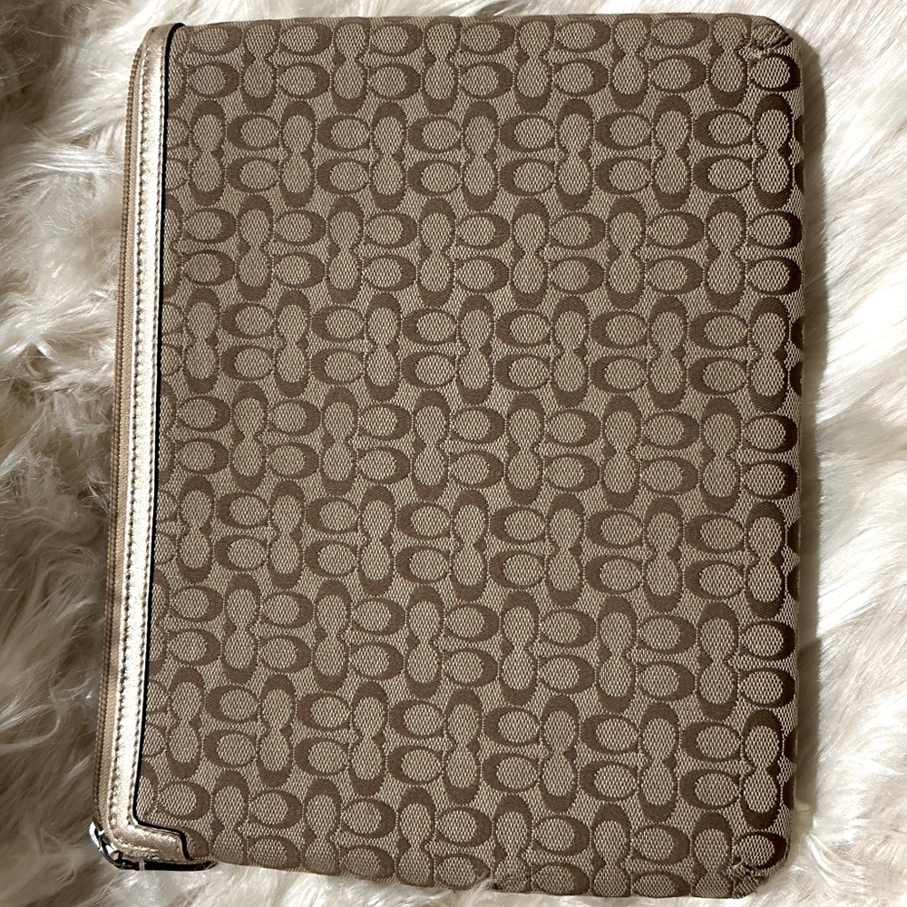 Coach IPAD/Tablet Holder